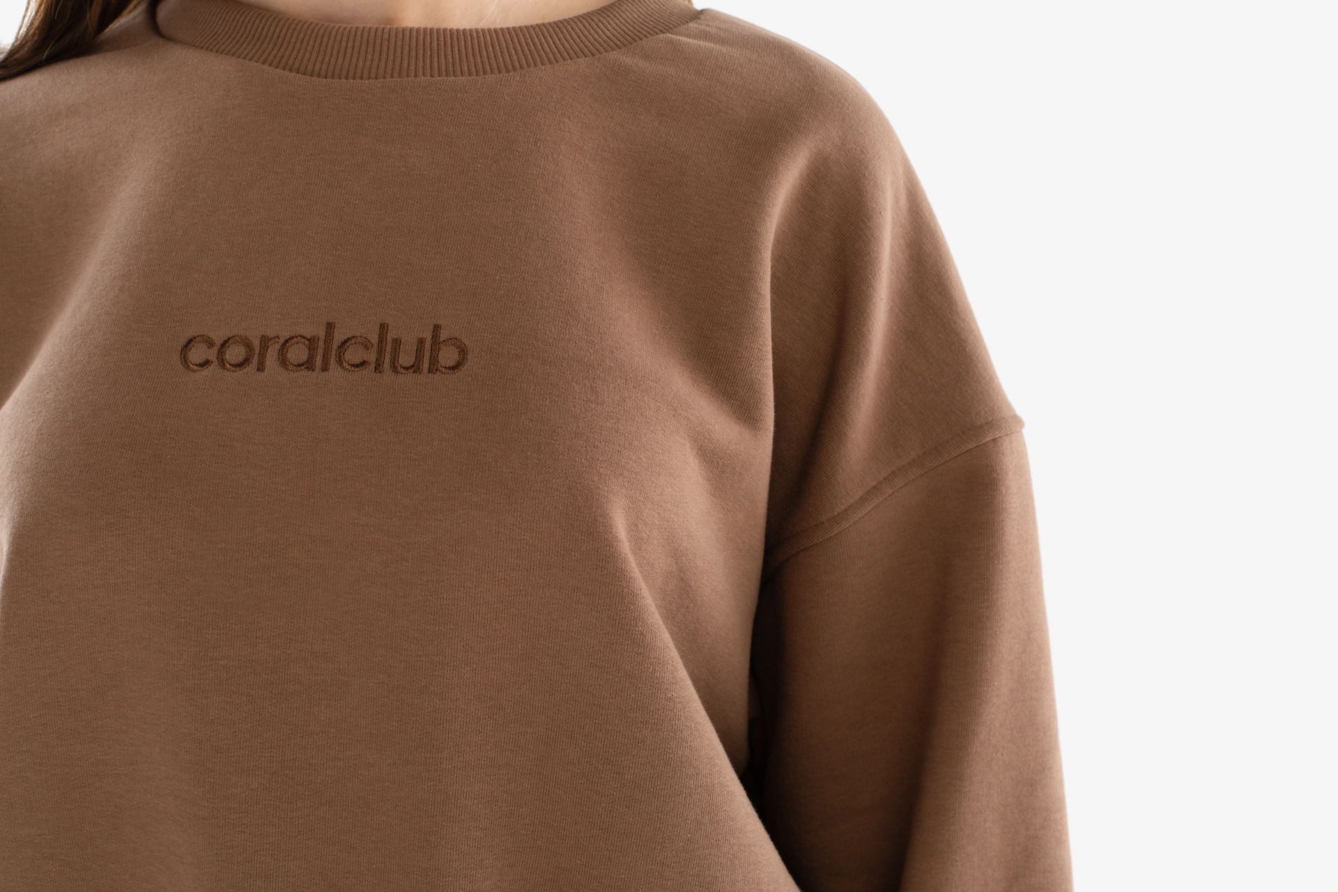 Женский свитшот укороченный, кофе